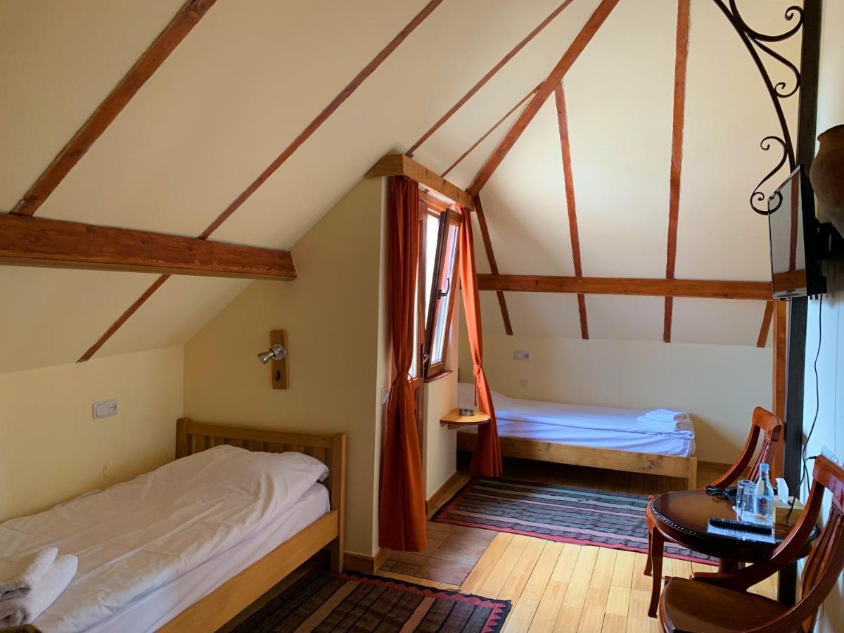 Hotel Mirhav غوريس المظهر الخارجي الصورة