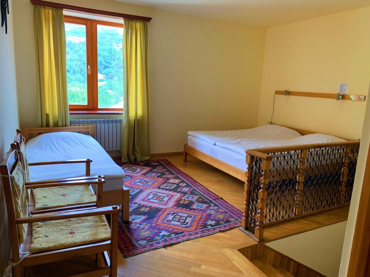 Hotel Mirhav غوريس المظهر الخارجي الصورة