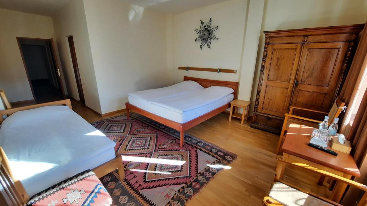 Hotel Mirhav غوريس المظهر الخارجي الصورة