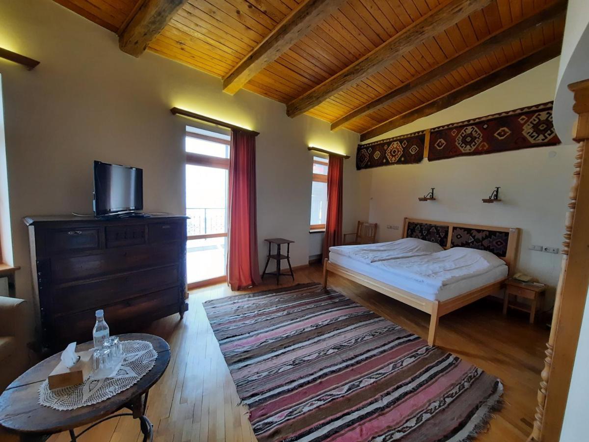 Hotel Mirhav غوريس المظهر الخارجي الصورة