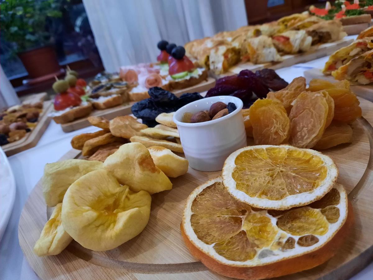 Hotel Mirhav غوريس المظهر الخارجي الصورة
