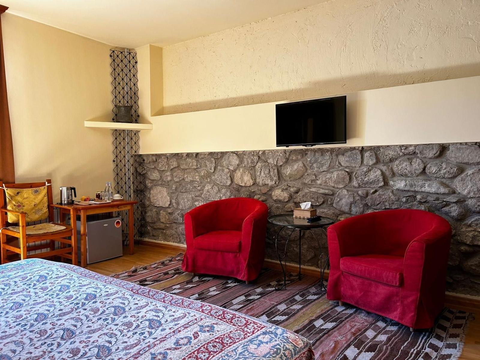 Hotel Mirhav غوريس المظهر الخارجي الصورة