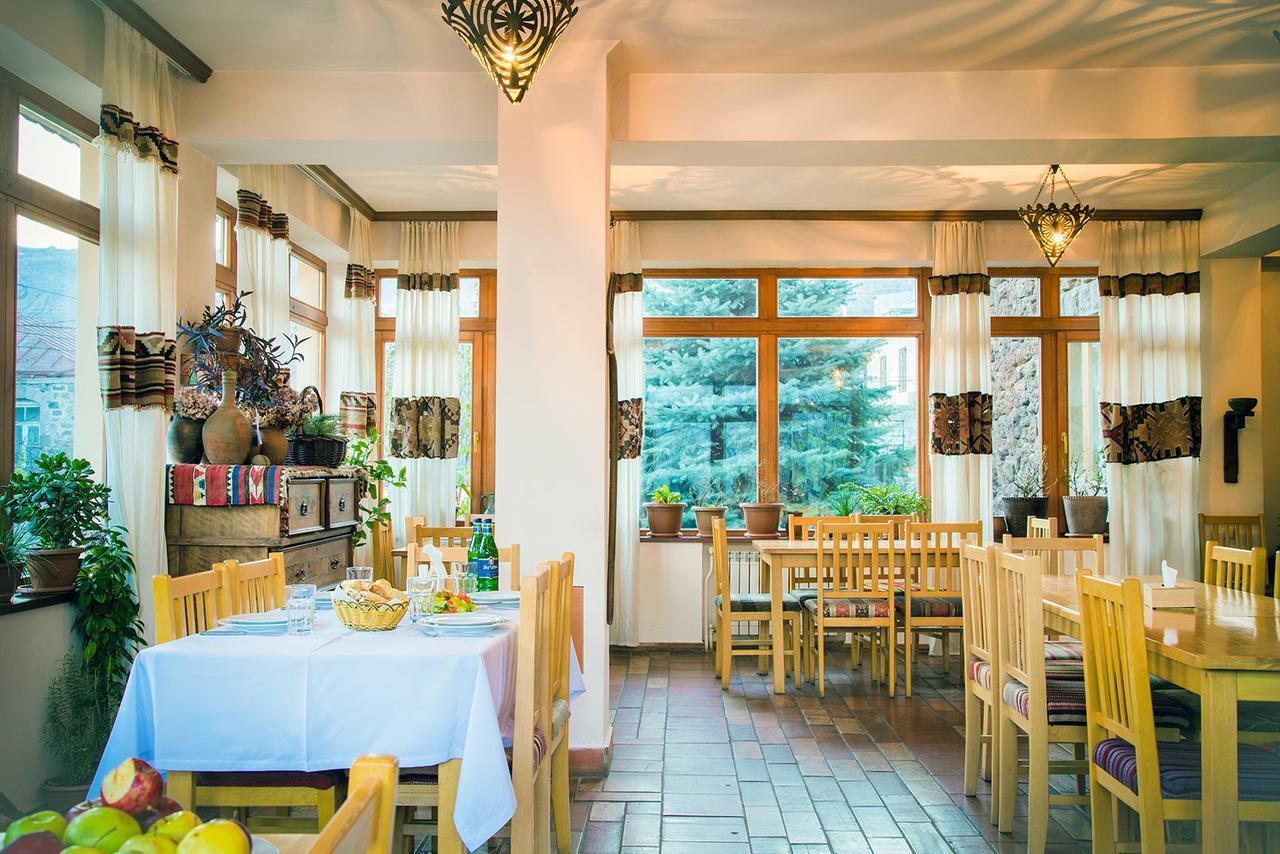 Hotel Mirhav غوريس المظهر الخارجي الصورة