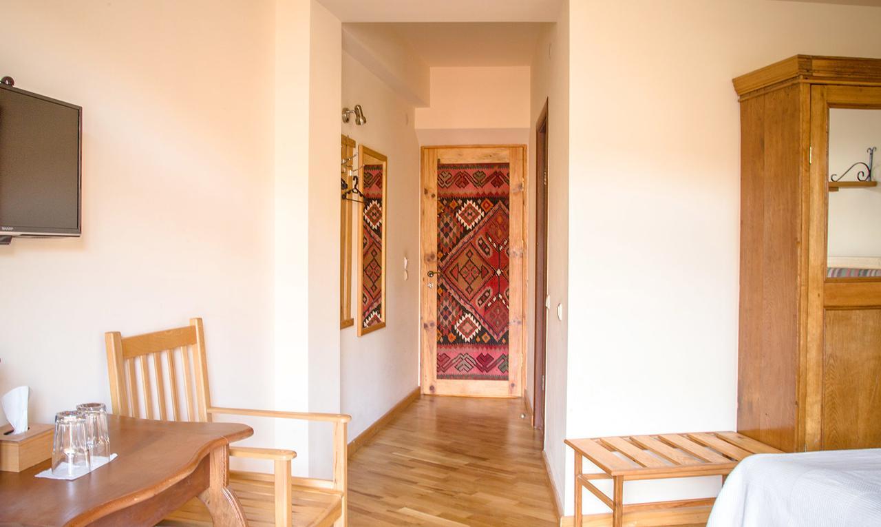 Hotel Mirhav غوريس المظهر الخارجي الصورة