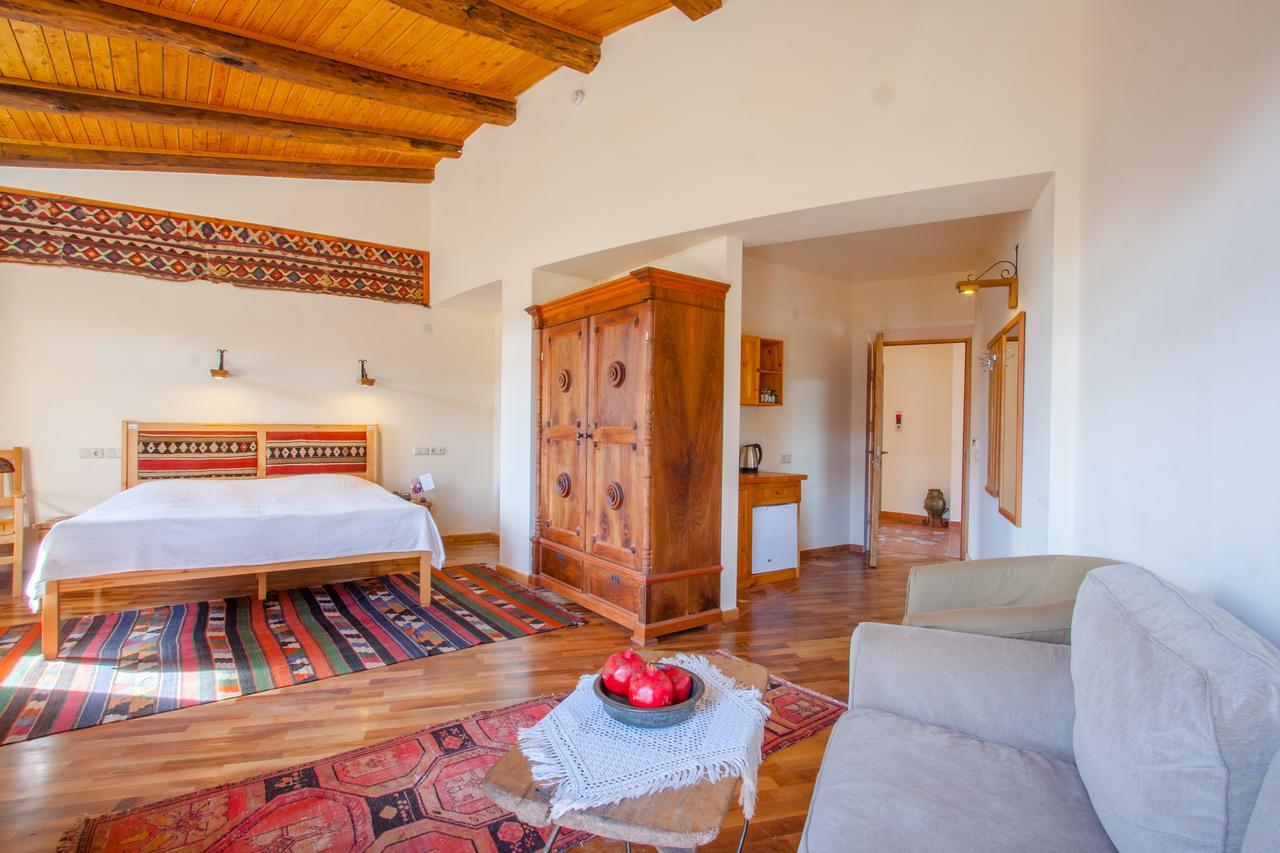 Hotel Mirhav غوريس المظهر الخارجي الصورة