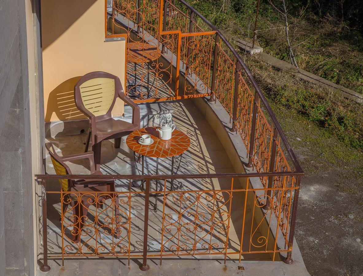 Hotel Mirhav غوريس المظهر الخارجي الصورة